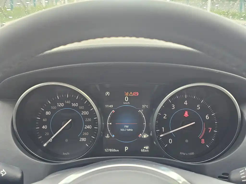 Jaguar F-PACE — миниатюра 9