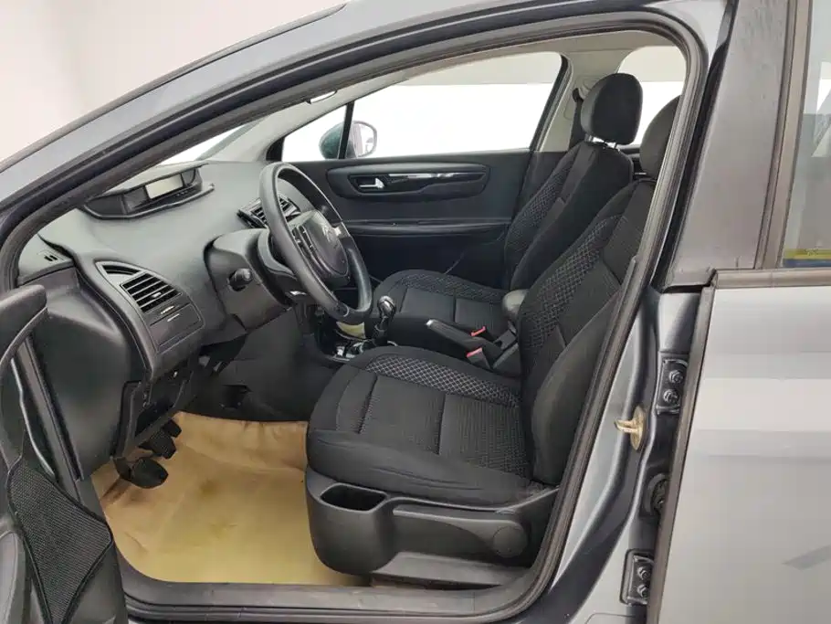 Citroen C-Quatre — миниатюра 9