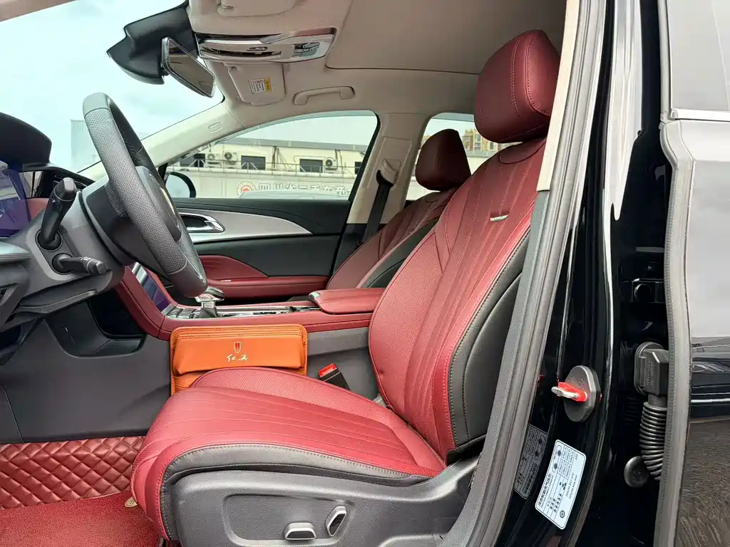 Hongqi Hongqi H5 — миниатюра 3