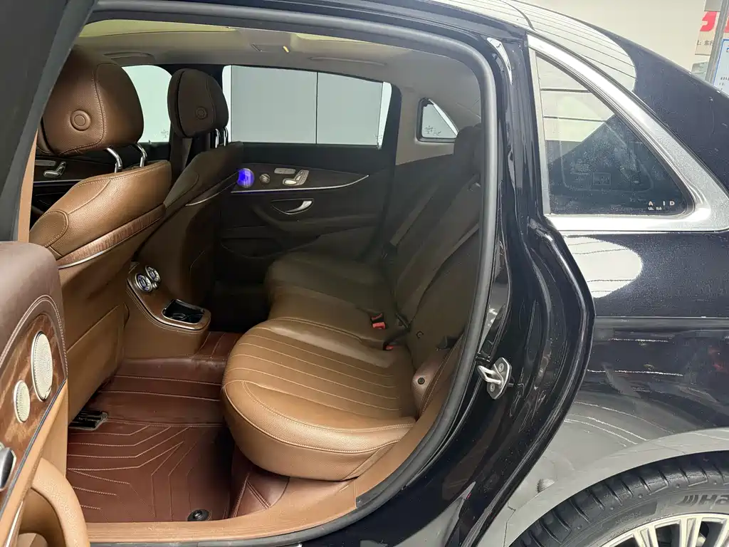 Mercedes-Benz E-Class E 2022 E 300 L Luxury