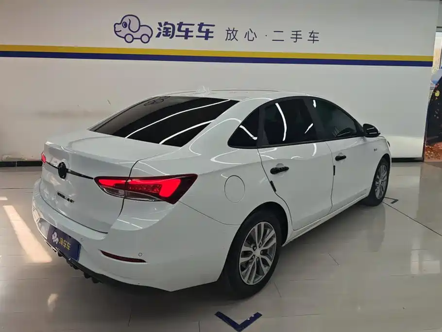 Buick Excelle — миниатюра 3