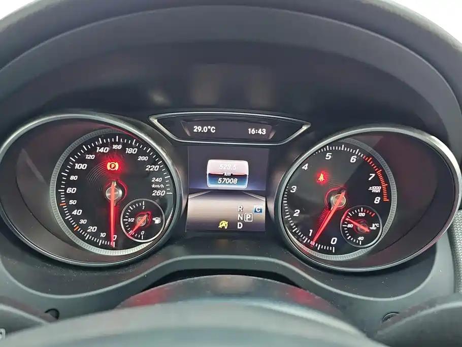 Mercedes-Benz CLA (Import) — миниатюра 14