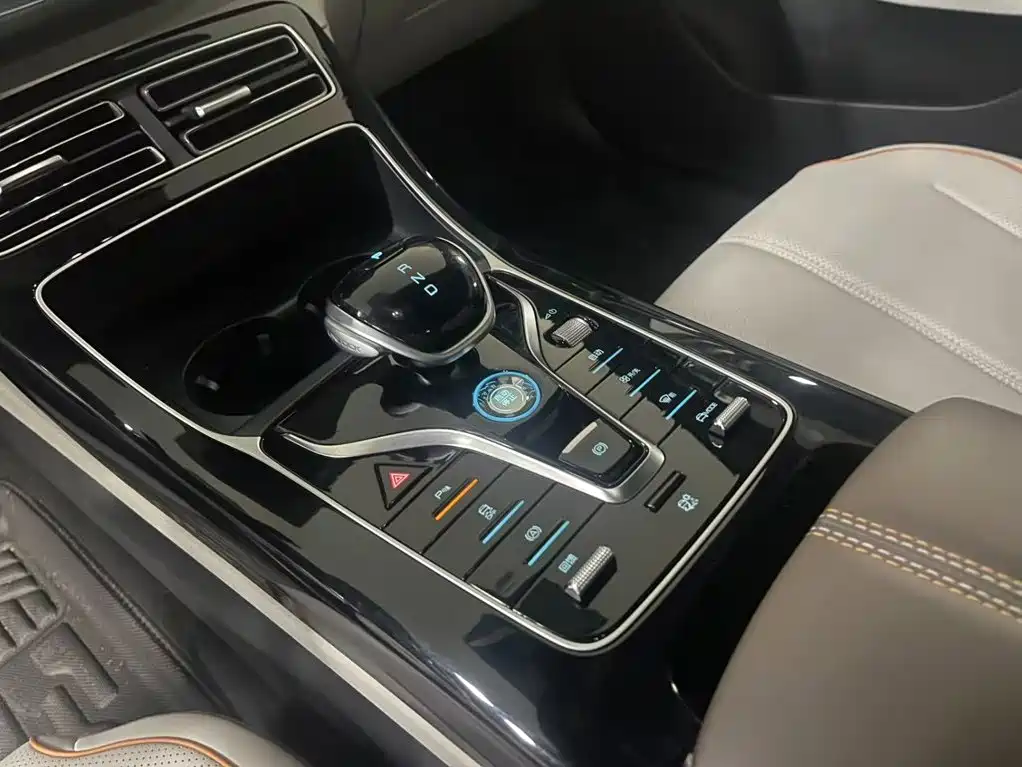 BYD Qin PLUS — миниатюра 9