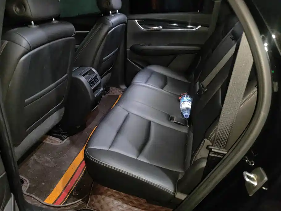 Cadillac XT5 — миниатюра 11