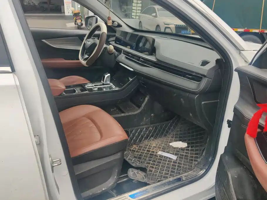 Chery Tiggo 8 PLUS — миниатюра 8