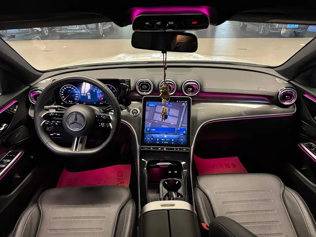 Mercedes-Benz C-Class — миниатюра 18