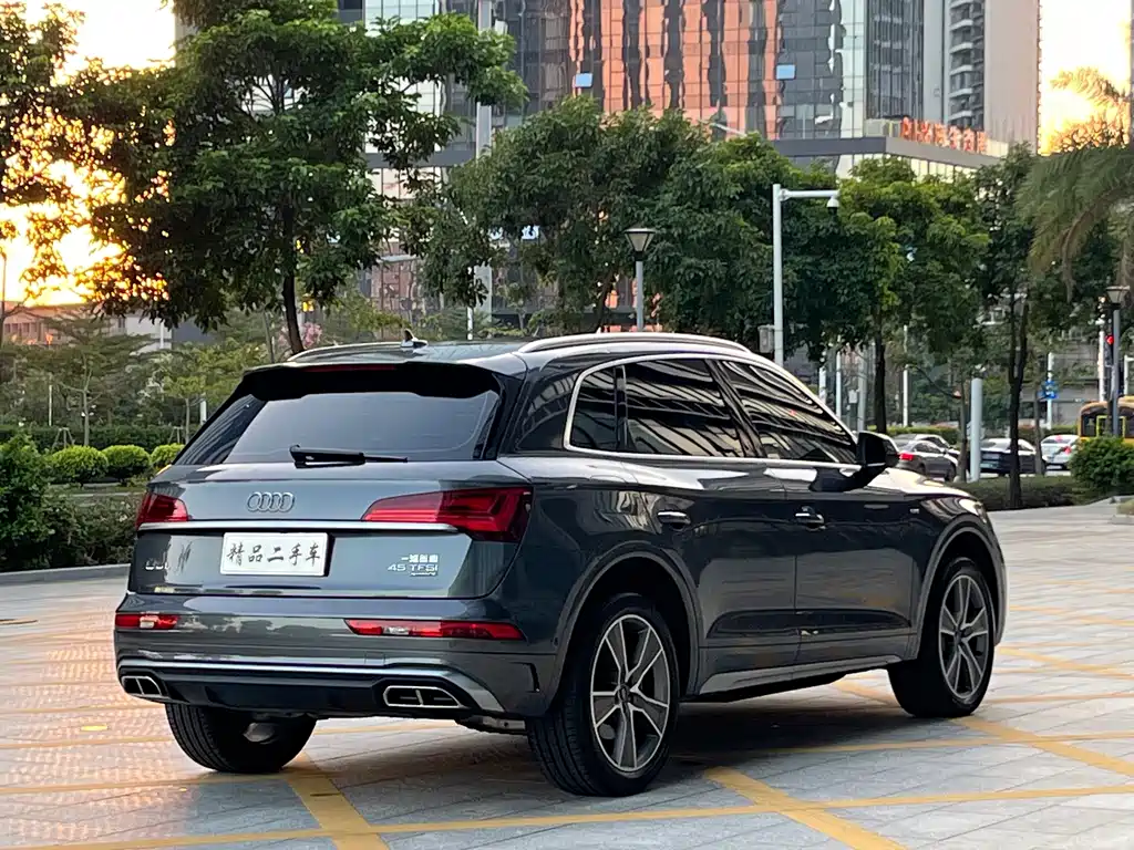 Audi Q5L — миниатюра 6