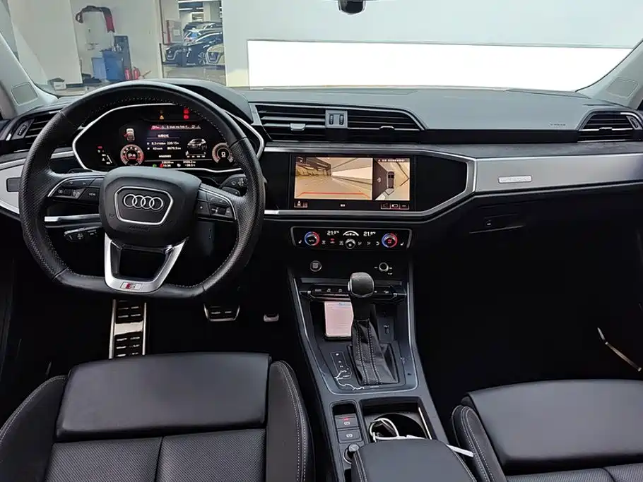 Audi Q3 Sportback — миниатюра 12