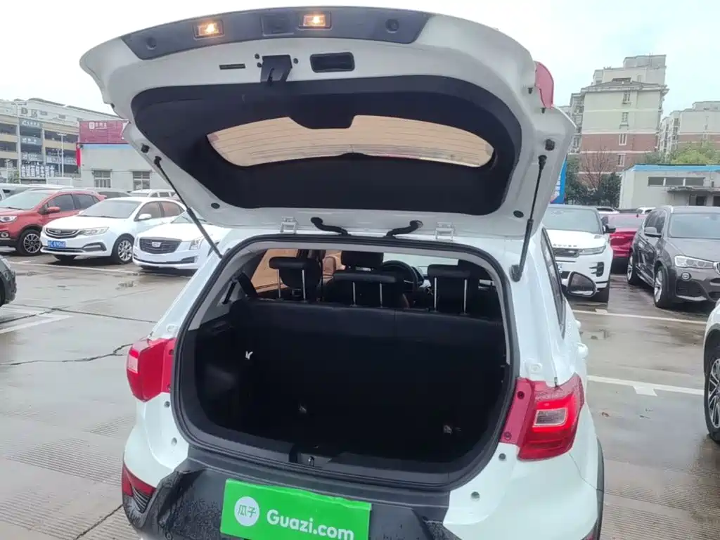 BAIC Senova X25 — миниатюра 19