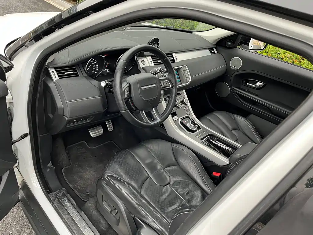 Land Rover Evoque (Import) — миниатюра 13