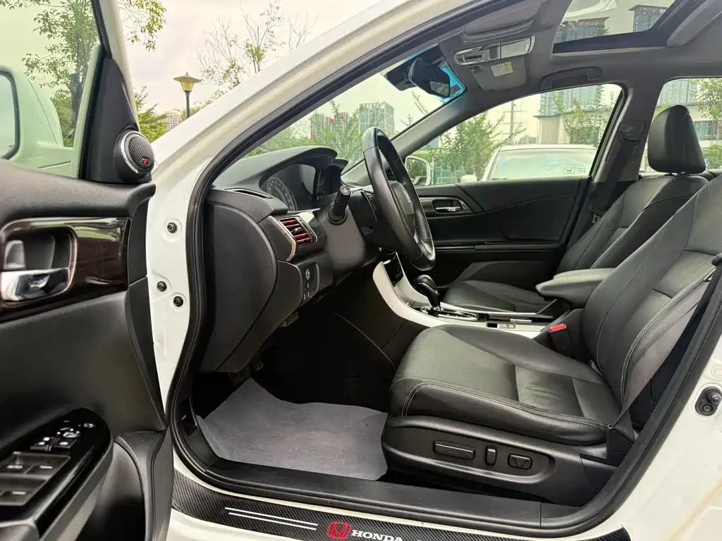 Honda Accord 2016 2.4L