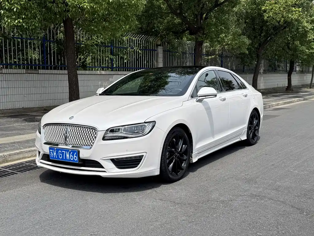 Lincoln MKZ 2020 2.0T MONO WHITE