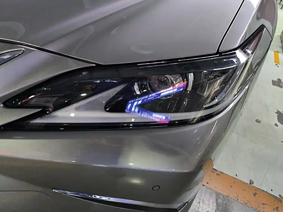 Lexus ES — миниатюра 5