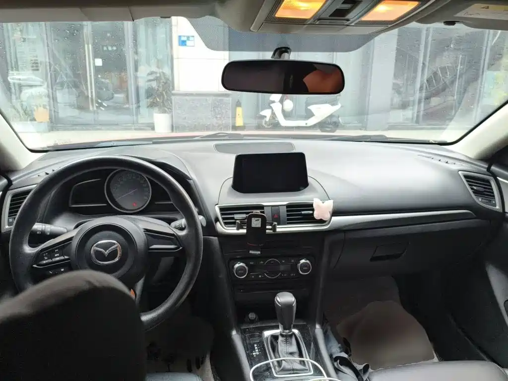Mazda 3 Axela — миниатюра 13