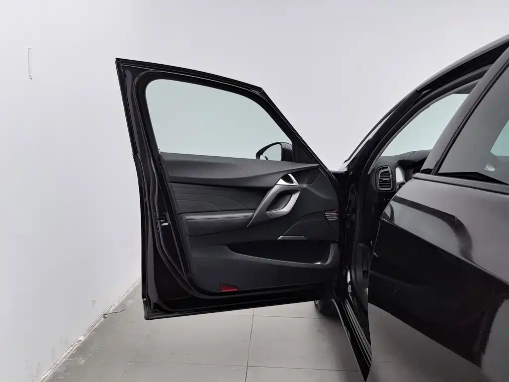 DS DS 5 — миниатюра 8