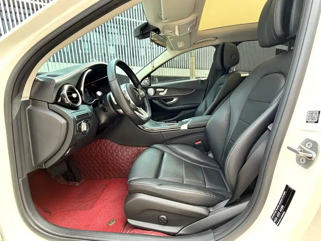 Mercedes-Benz C-Class — миниатюра 3