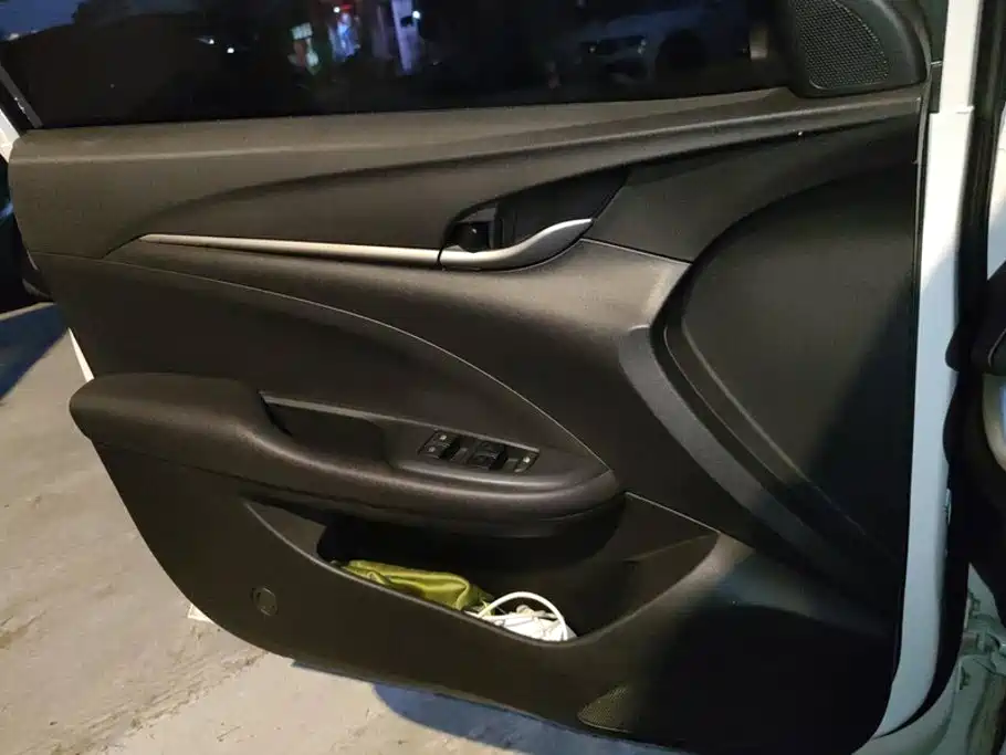 Buick Excelle — миниатюра 7