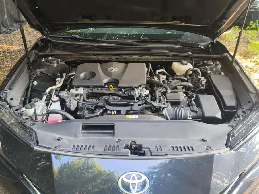 Toyota Camry — миниатюра 10