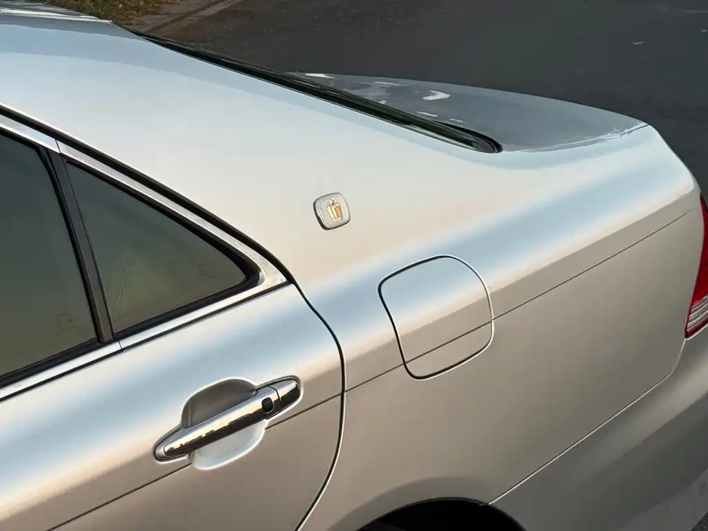 Toyota Crown — миниатюра 26