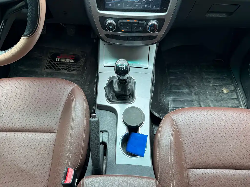 JAC JAC T8 — миниатюра 12
