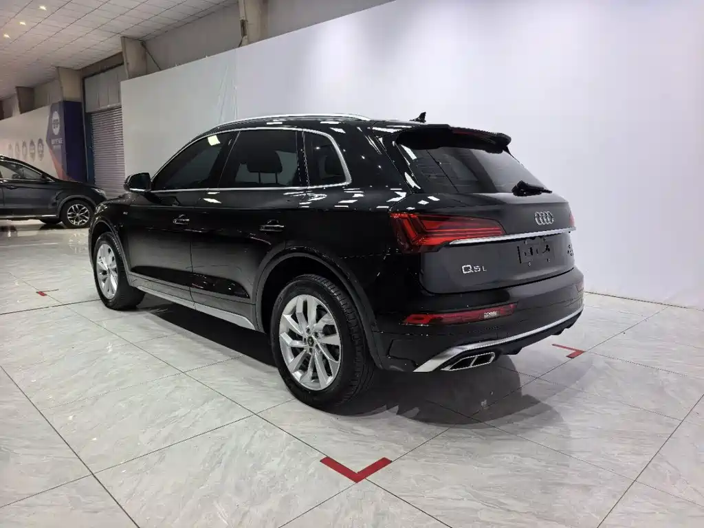 Audi Q5L — миниатюра 5
