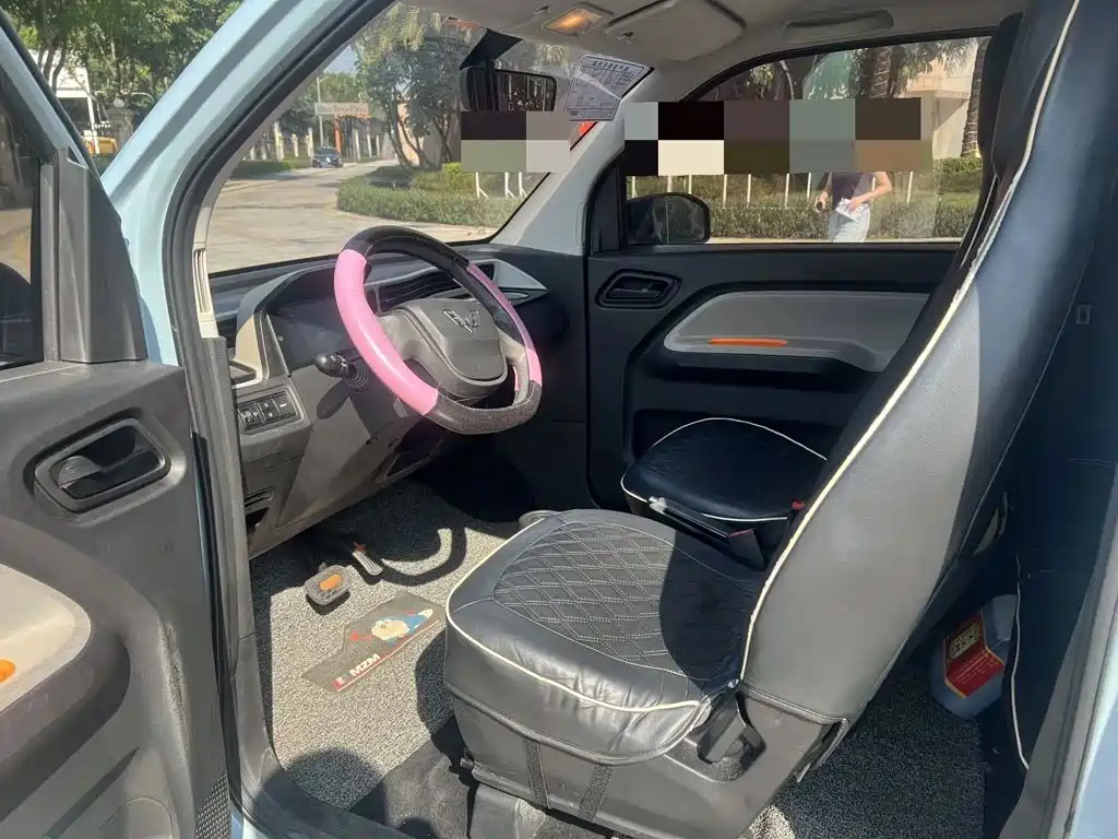 Wuling MINIEV — миниатюра 7