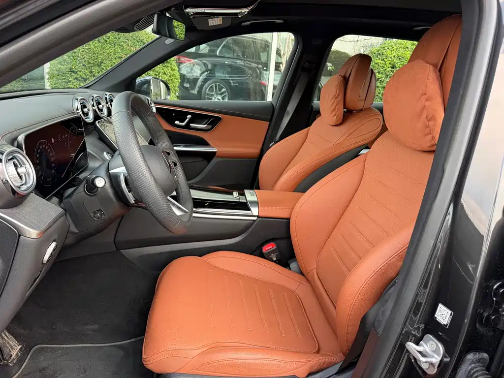 Mercedes-Benz GLC — миниатюра 22