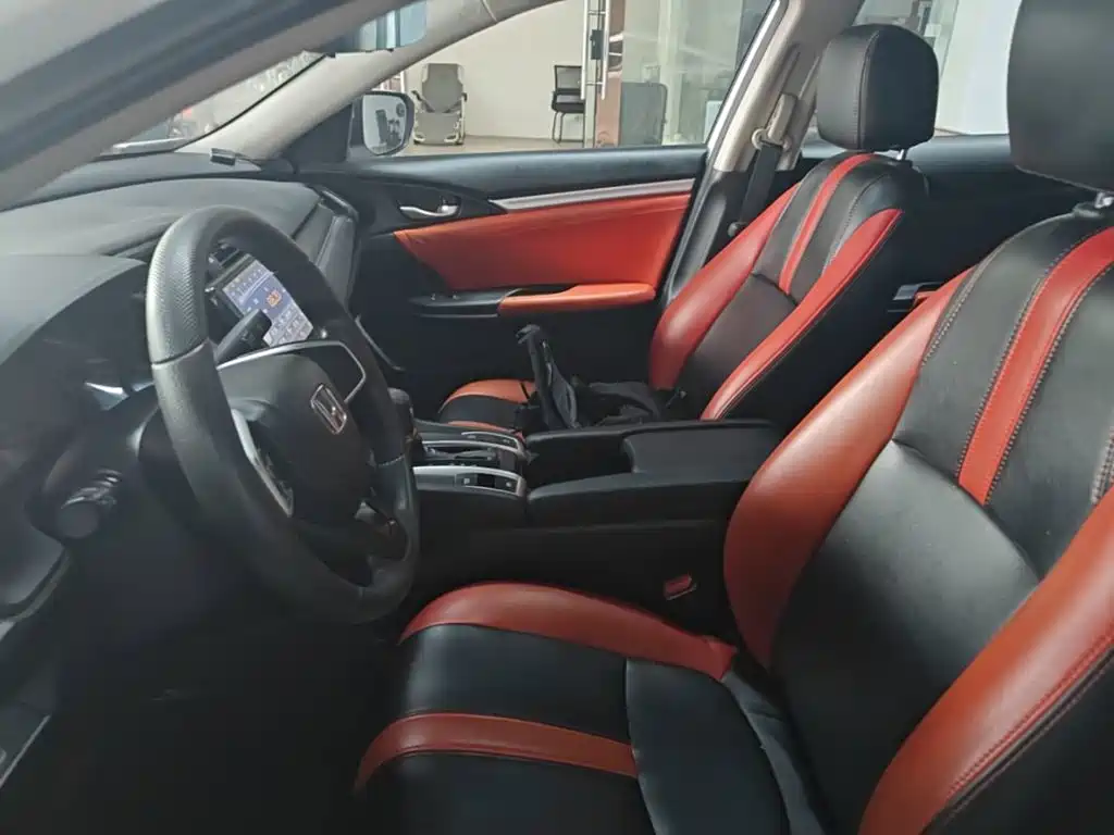 Honda Civic — миниатюра 15