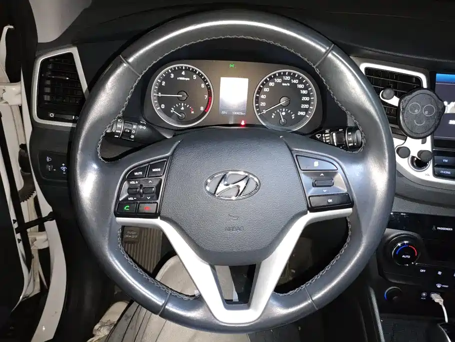 Hyundai Tucson — миниатюра 15