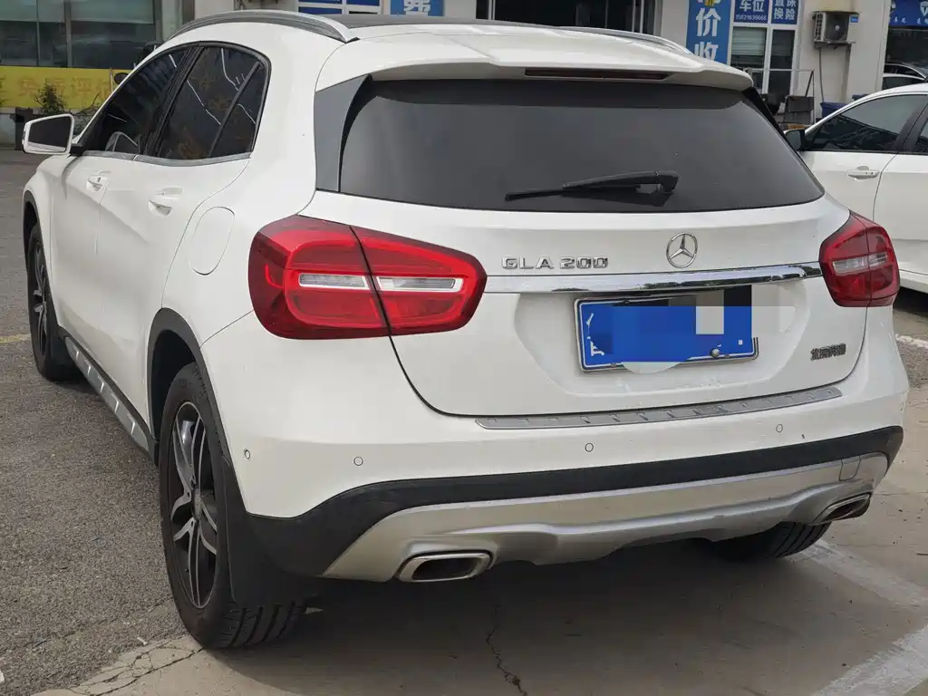Mercedes-Benz GLA — миниатюра 3