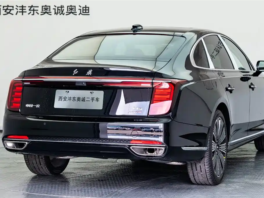 Hongqi H9 2025 2.0T Luxury 5 мест