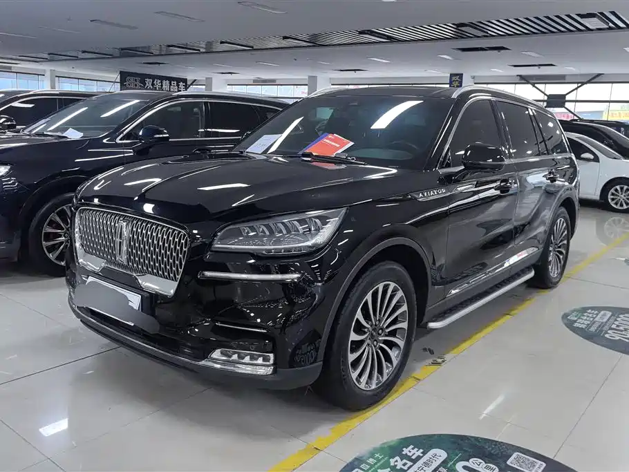 Купить Lincoln Aviator