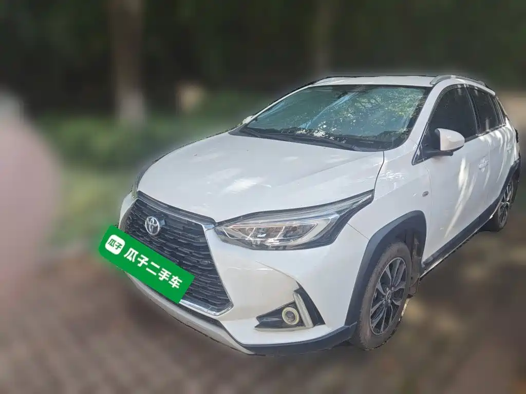 Toyota Yaris L