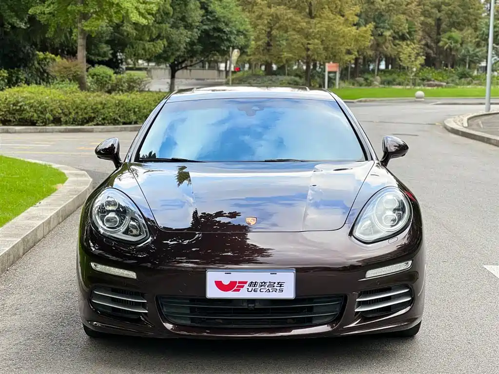 Porsche Panamera 2014 Panamera 4 Executive 3.0T