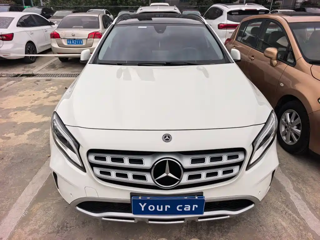 Mercedes-Benz GLA — миниатюра 2
