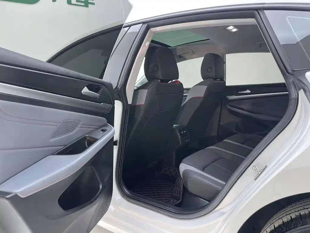 Volkswagen Lamando — миниатюра 17