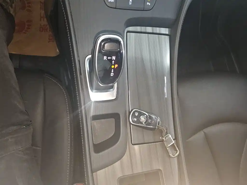 Buick LaCrosse — миниатюра 14