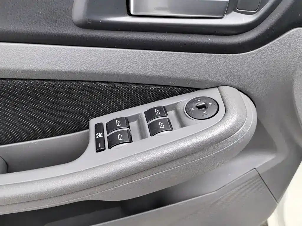 Ford Focus — миниатюра 9