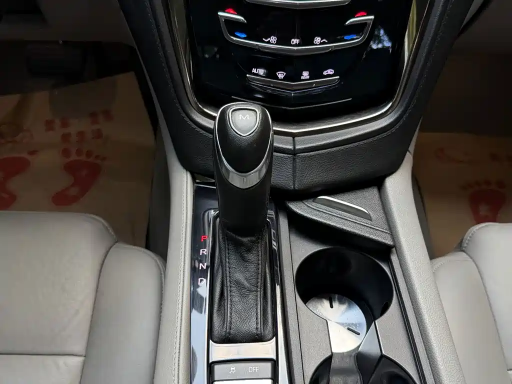 Cadillac CTS — миниатюра 11