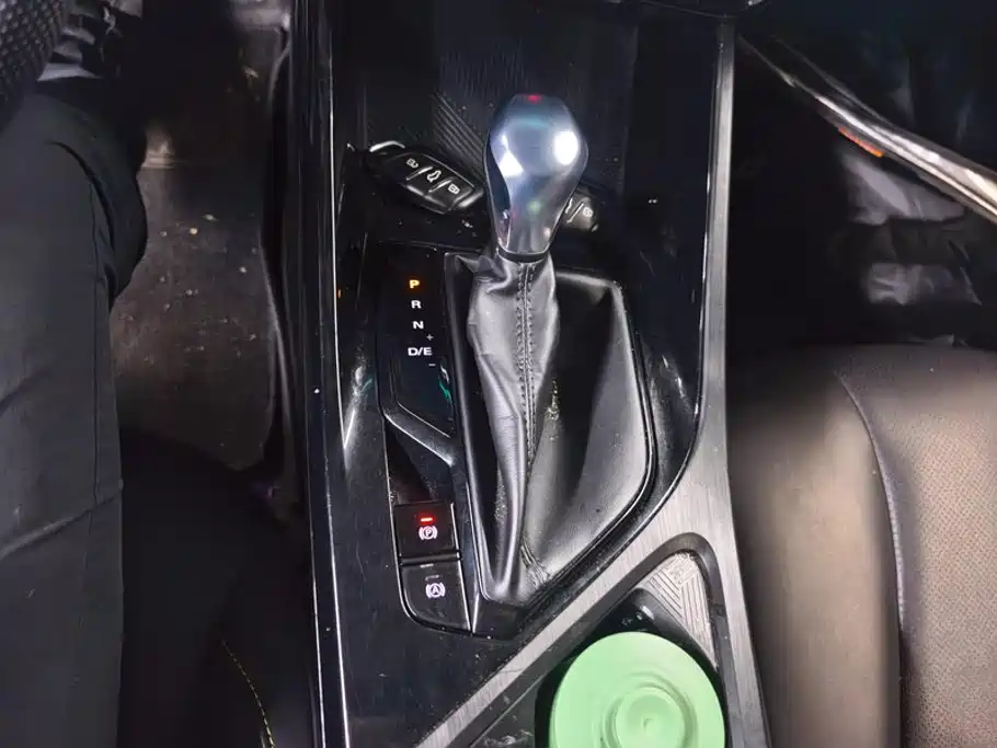 Roewe i5 — миниатюра 16