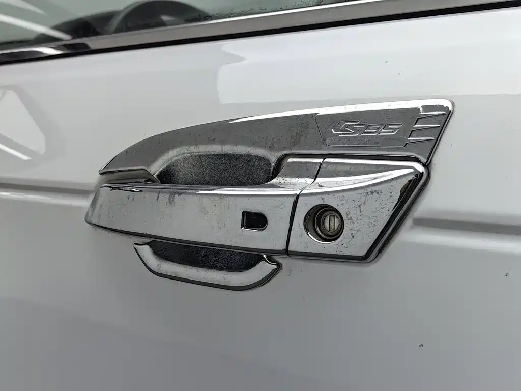 Changan CS95 — миниатюра 18