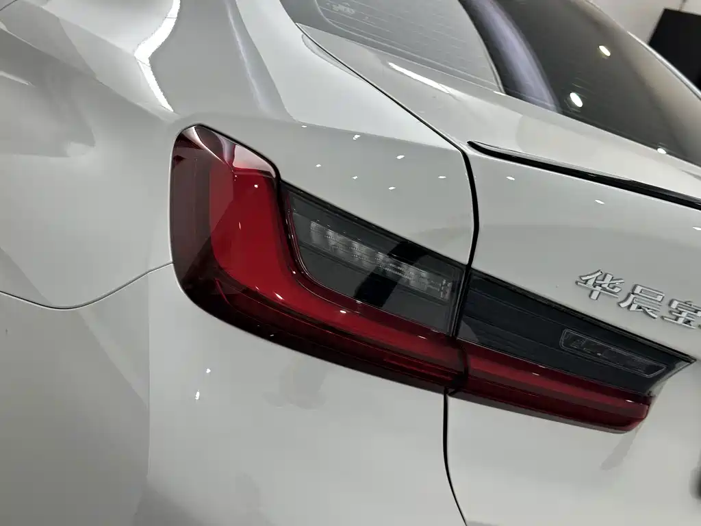BMW 3 Series — миниатюра 20