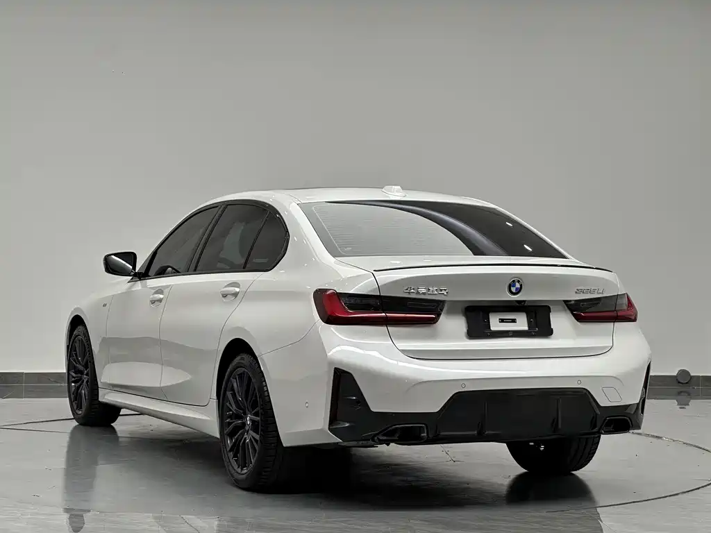 BMW 3 Series — миниатюра 6