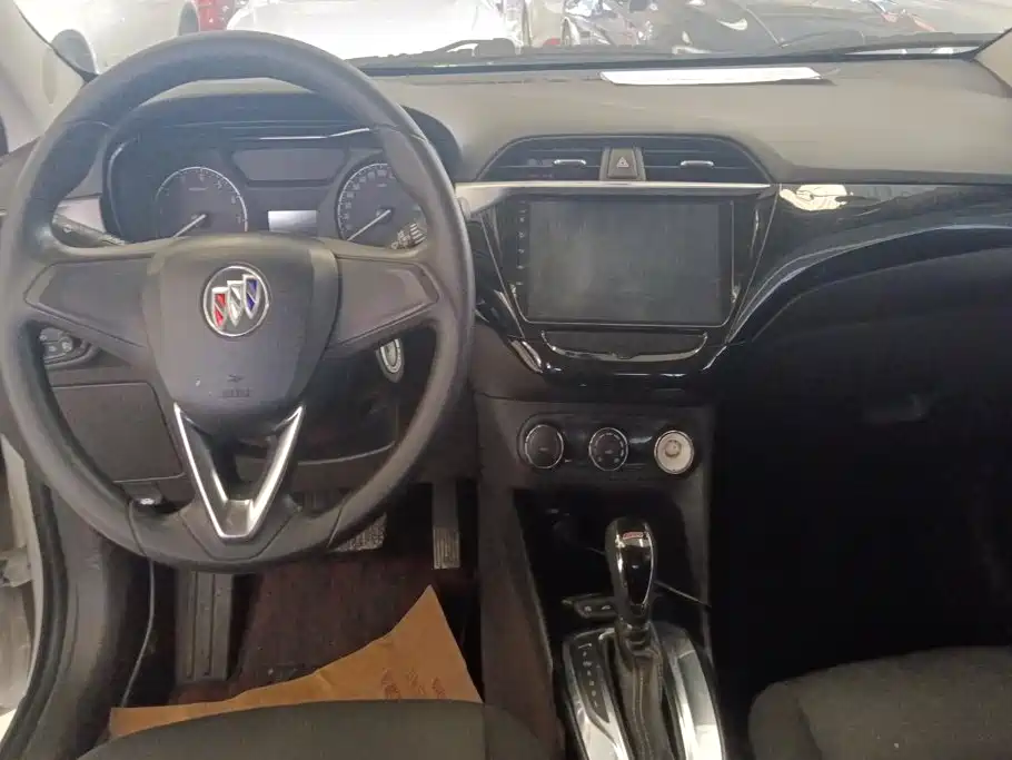 Buick Excelle — миниатюра 12