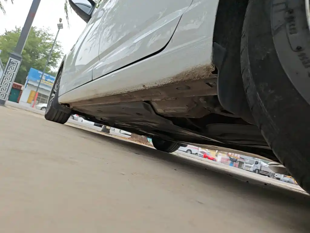 Volkswagen Sagitar — миниатюра 22