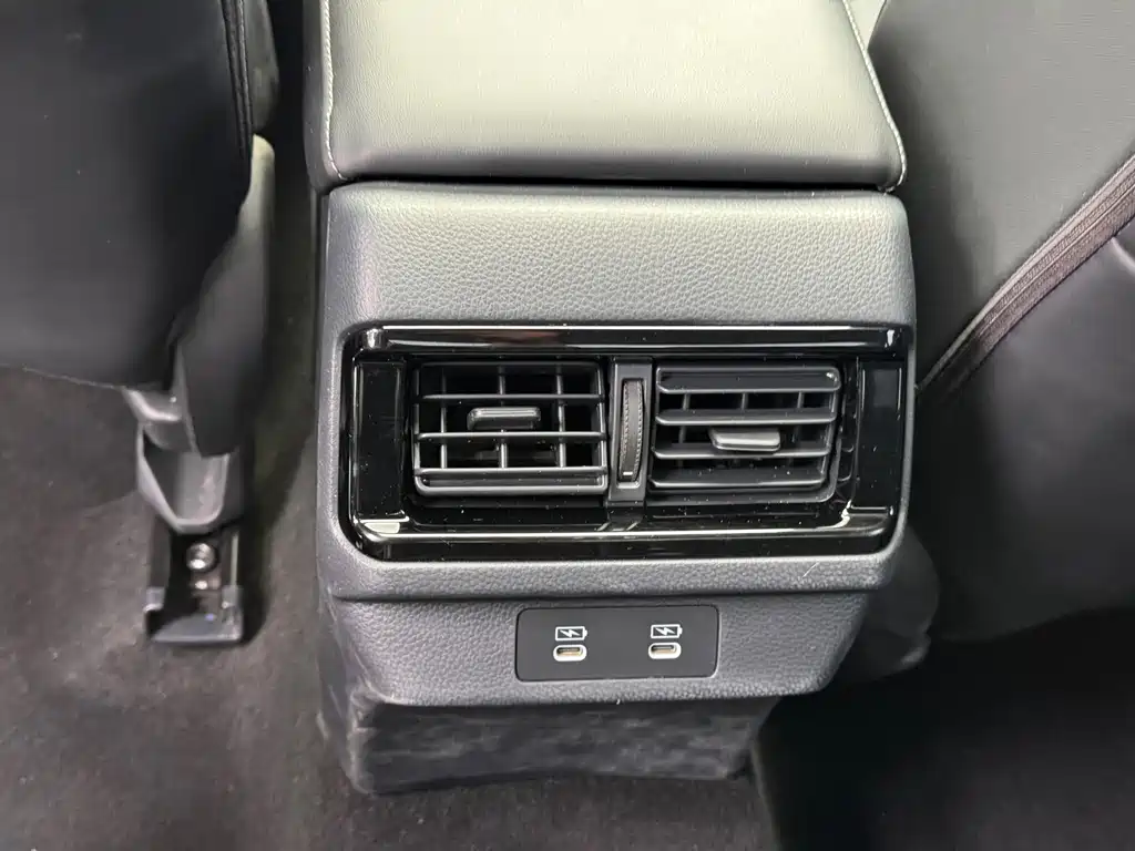 Honda Accord — миниатюра 16