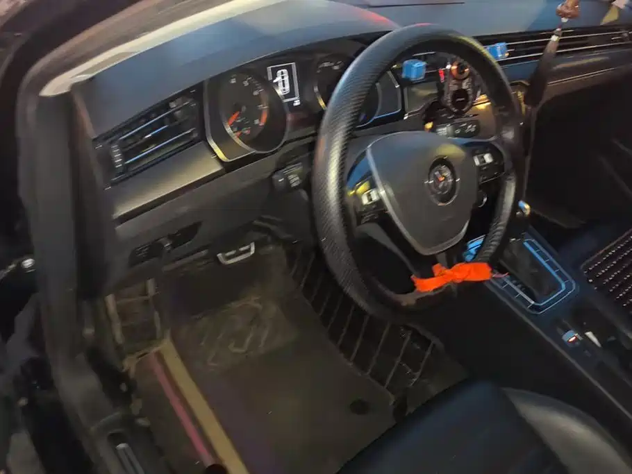 Volkswagen Magotan — миниатюра 12