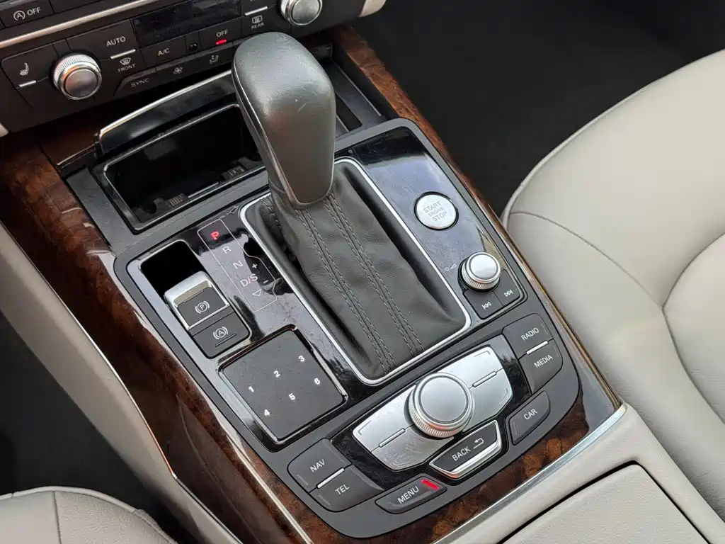 Audi A6L — миниатюра 25