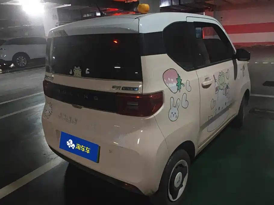 Wuling MINIEV — миниатюра 3