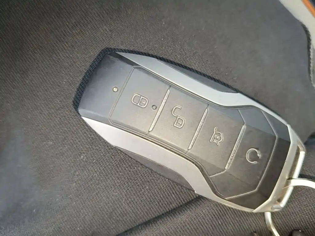 BYD PLUS New Energy — миниатюра 9